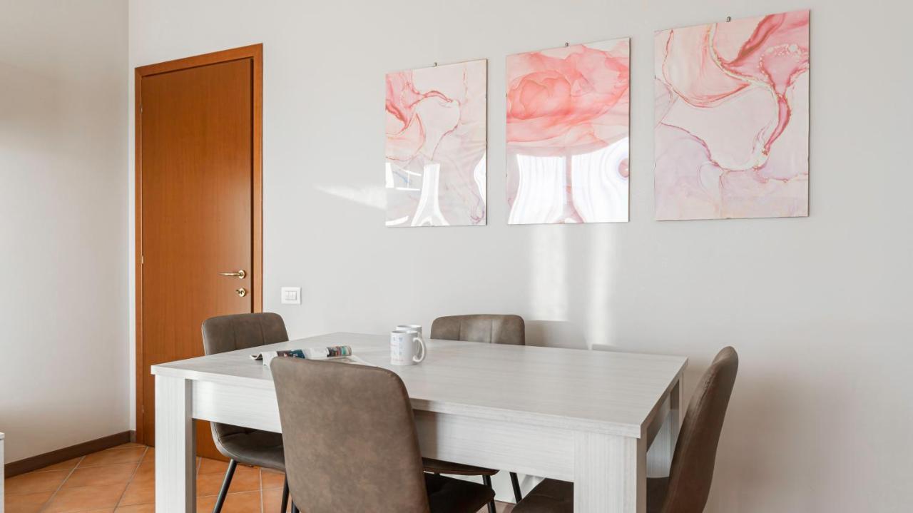 Italianway - Piazza Alboreto 72, Rozzano Zewnętrze zdjęcie